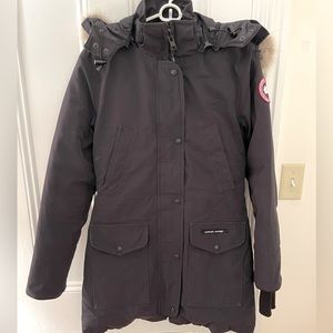 Canada Goose Trillium Parka - Marine / Navy - Women’s Small